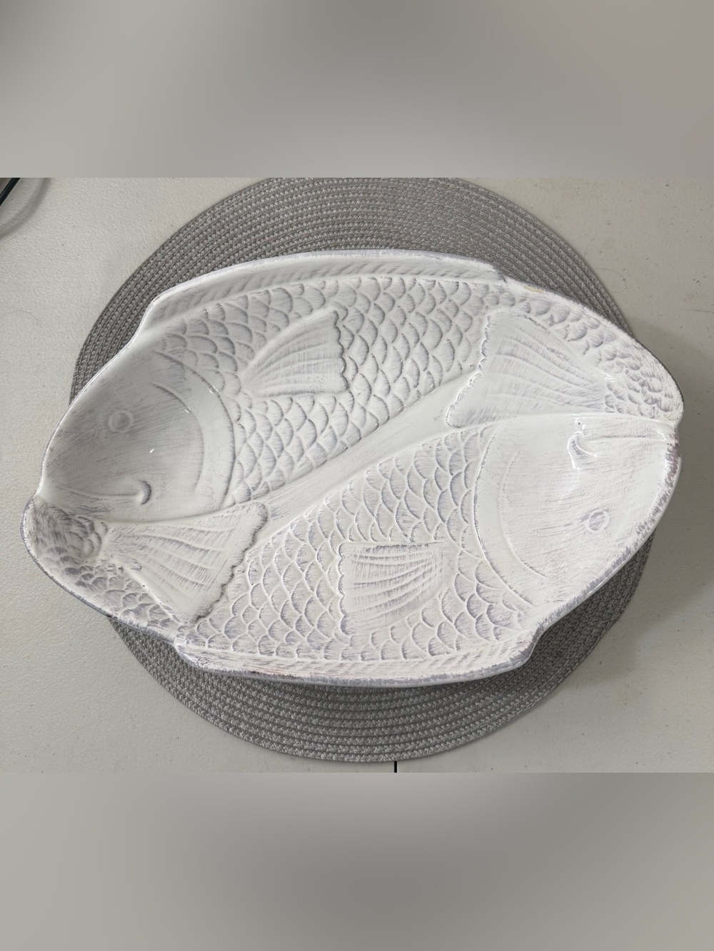 White Double Fish-Shaped Ceramic Serving Platter